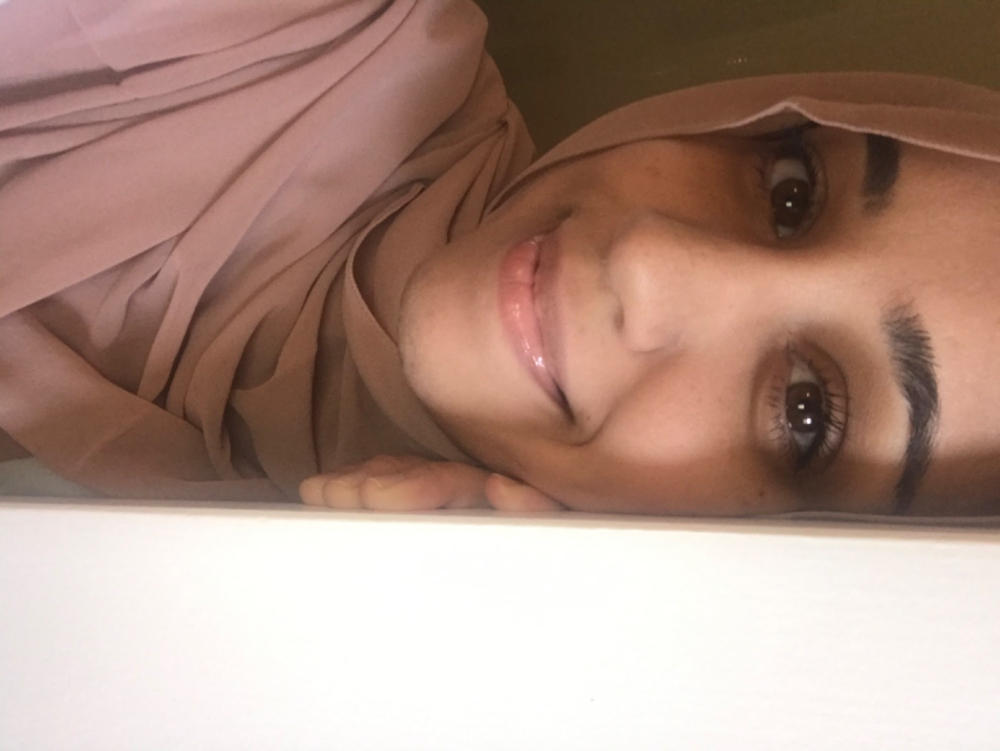Everyday Chiffon Hijab - Rosewood - Customer Photo From Rabia Khan